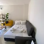 Blue Cozy Nest Apartman