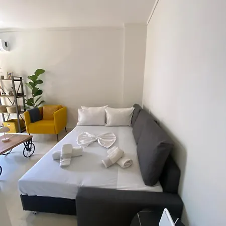 Blue Cozy Nest Apartment