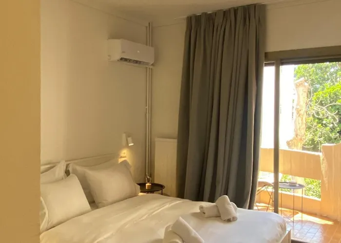 Daire Blue Cozy Nest