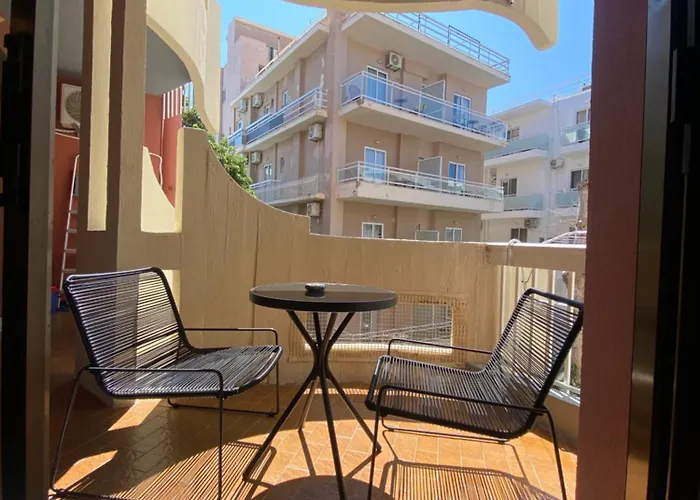 Blue Cozy Nest Daire Rhodes City